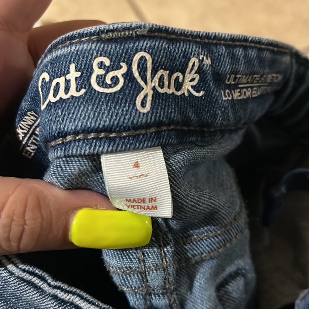 4t jeans - Picture 4 of 4